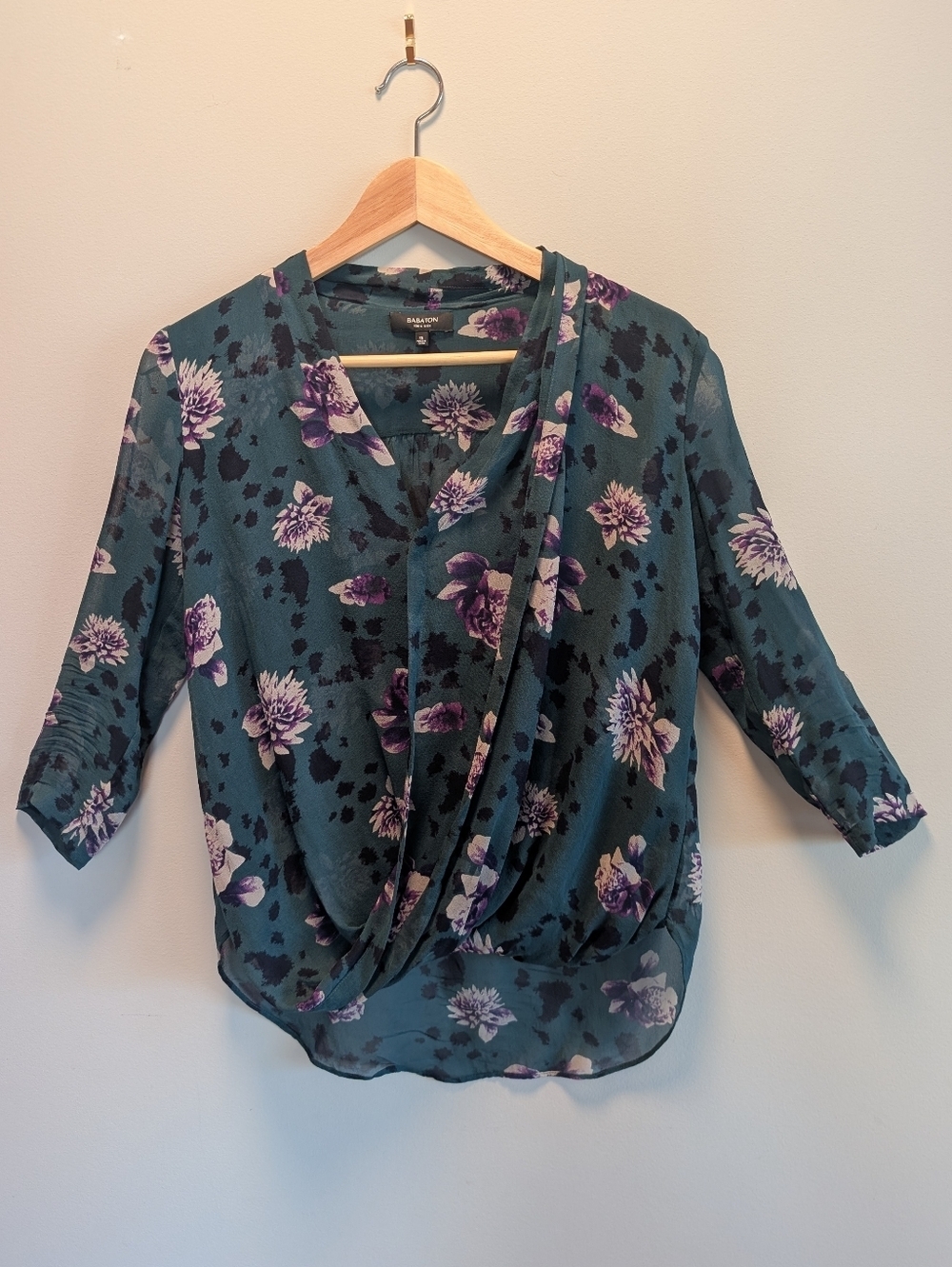 Babaton Aritzia 100% Silk Floral Blouse XS Green Draped Front